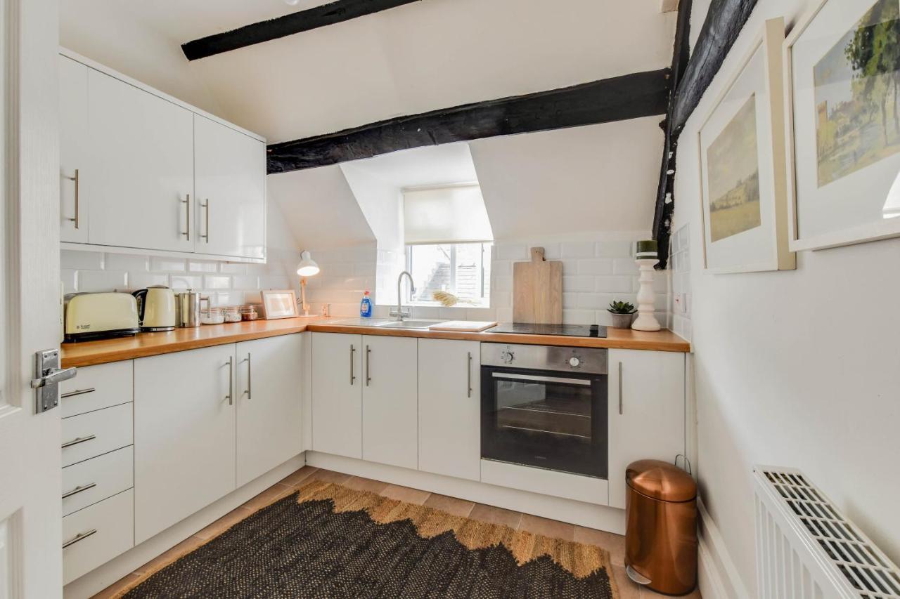 Appartement The Nook, Newly Available Relaxed 2 Bed, Cotswolds à South Cerney Extérieur photo